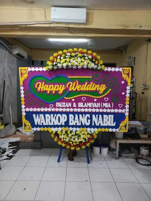 Papan Bunga di Cempaka Baru